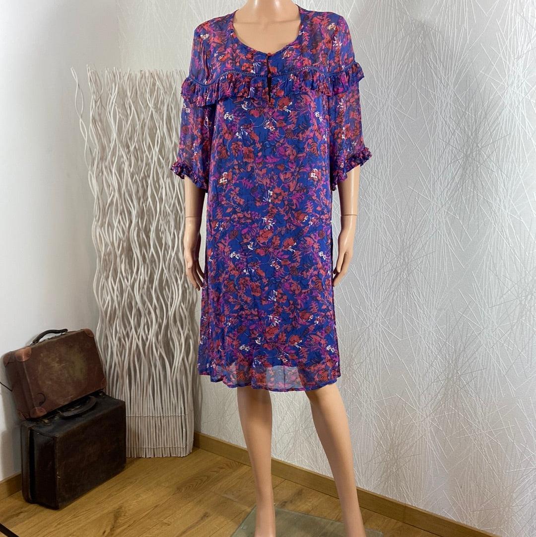 Robe marine fleurie manches courtes en voile modèle Irlauri Atelier Rêve - Offre-Unique