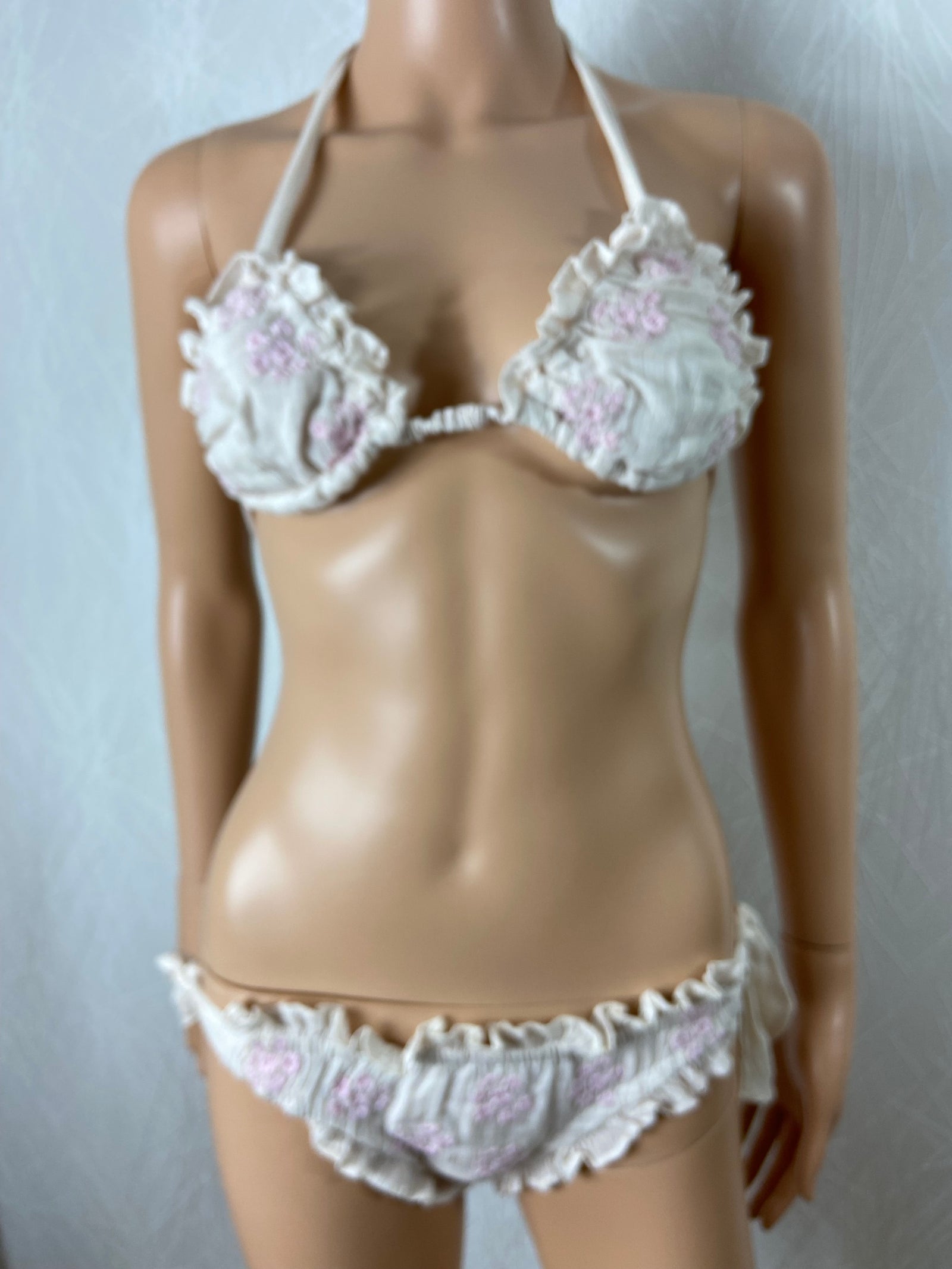 Maillot de bain bikini haut de gamme coton bretelles réglables broderie Marlo