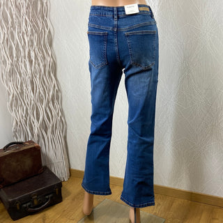 Jeans femme denim bleu délavé taille normale modèle Bylola Lola B.Young