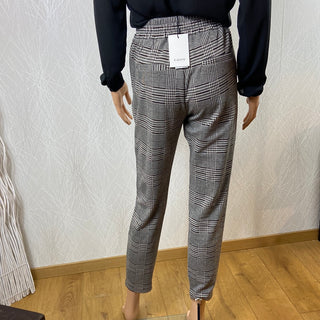 Pantalon à carreaux taille haute élastique modèle Byrowan Regular Pant B.Young