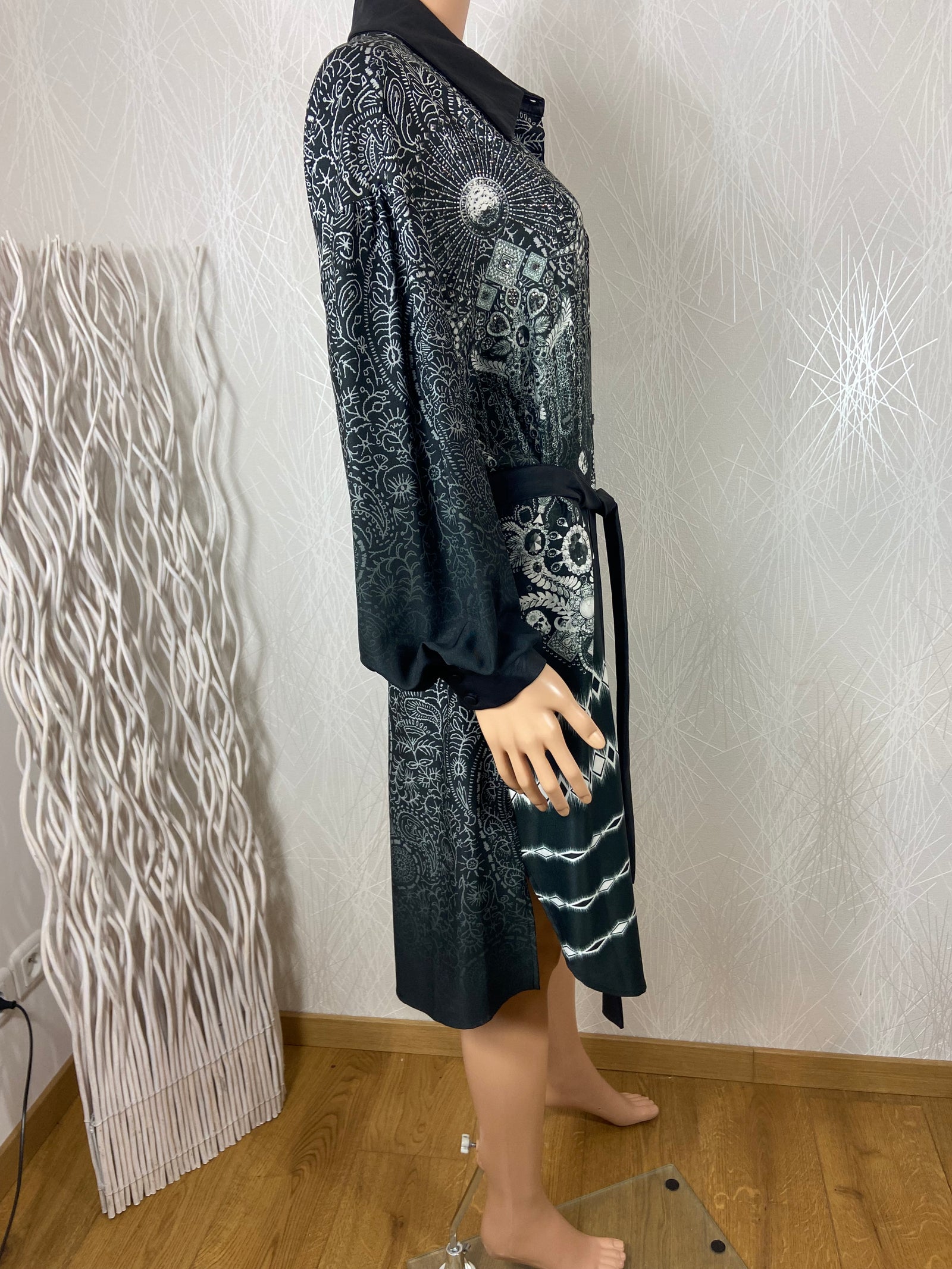 Robe chemisier noire manches longues strass Mat