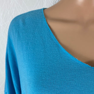 Pull-over bleu ciel col V doux laine angora Made In Italy