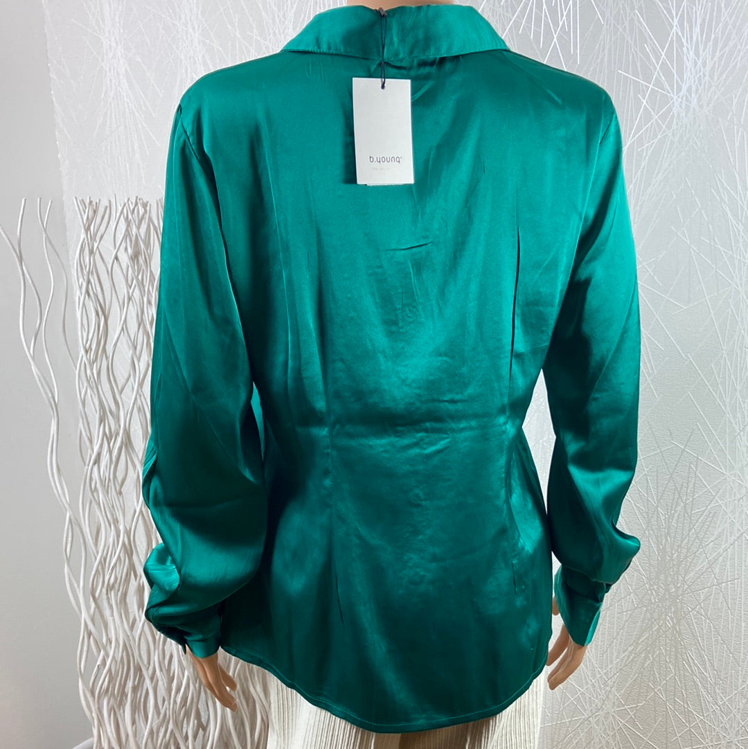 Chemise femme tissu satin vert Byhence Shirt B.Young