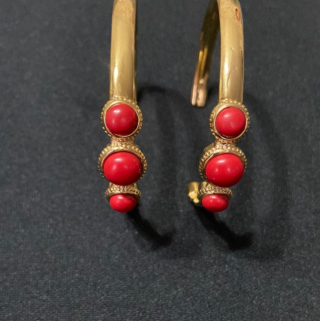 Boucles d’oreilles créoles plaquées or pierres semi-précieuses rouges Shabada