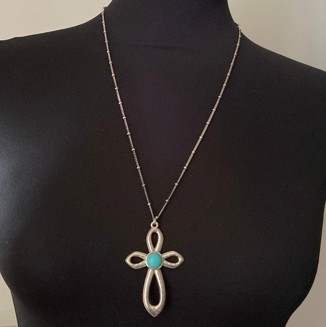 Collier long pendentif croix plaqué argent pierre semi précieuse bleu turquoise Shabada