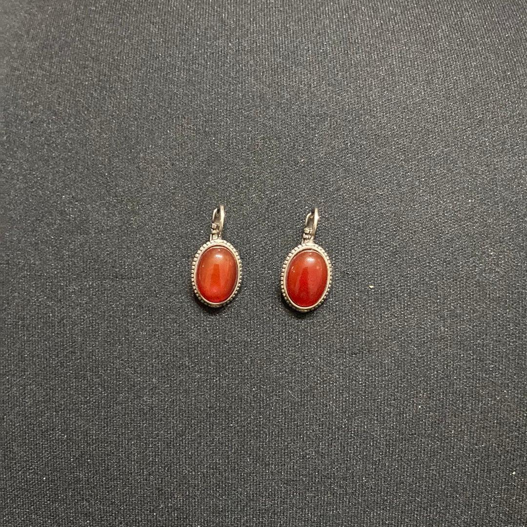 Boucles d’oreilles pendantes dormeuses plaqué argent pierre semi-précieuse rouge Shabada - Offre-Unique