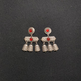 Boucles d’oreilles pendantes plaqué argent pierre semi-précieuse brune orangée Shabada