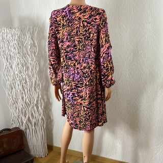 Robe manches longues rose motif tigre Byjosa Tunic Dress B.Young