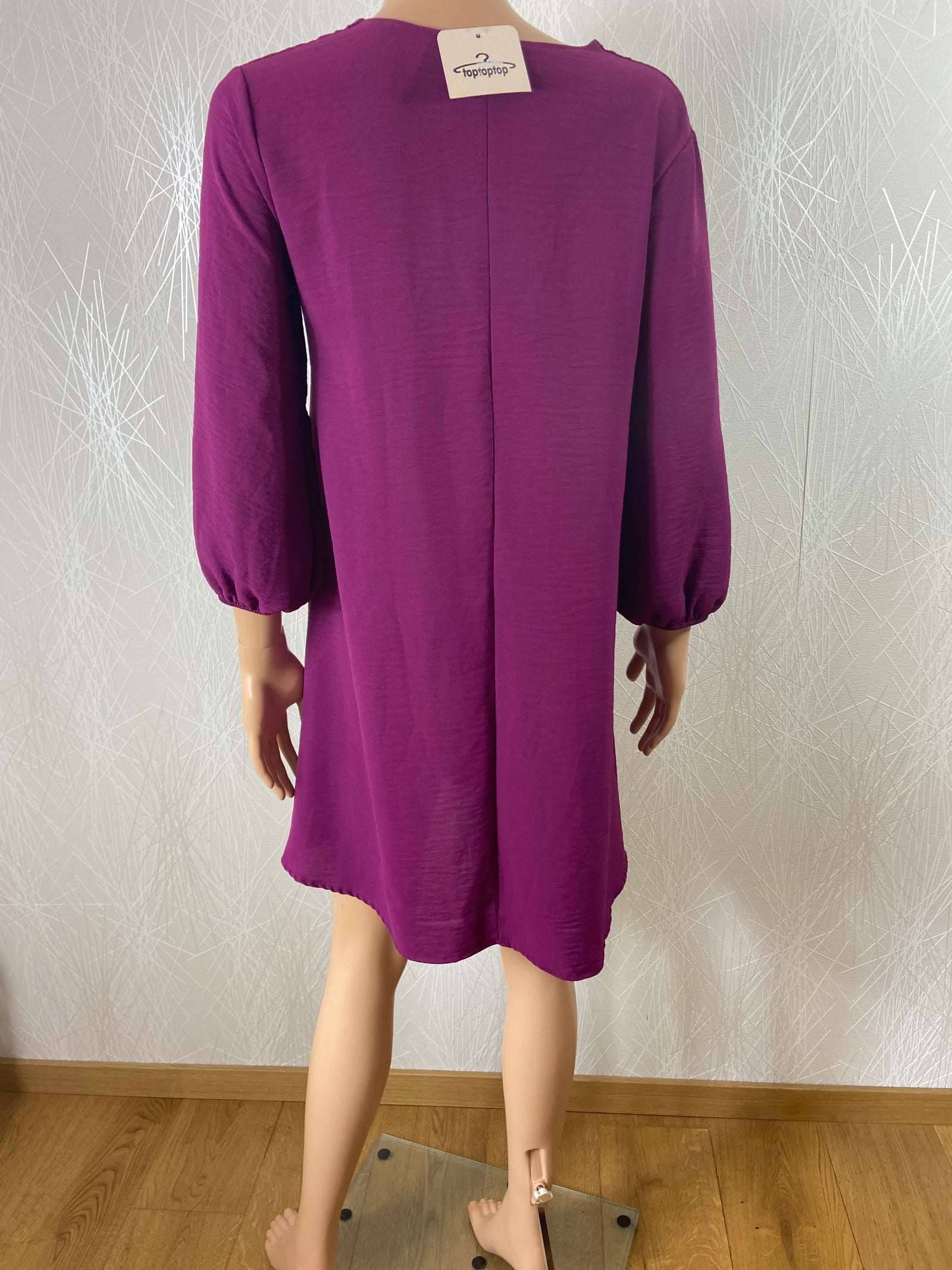 Robe violette manches longues coupe droite