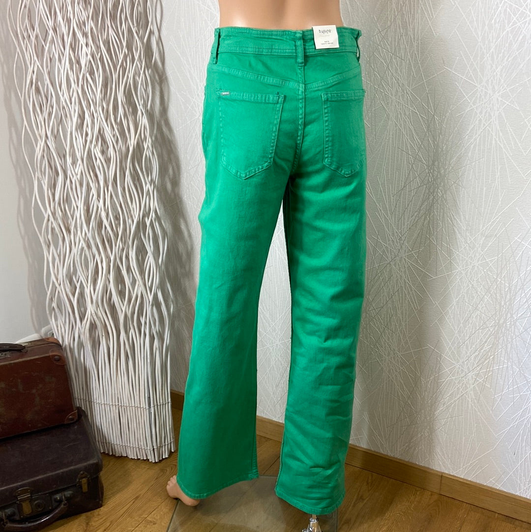 Pantalon coton couleur taille haute coupe regular ample Bykato Bylydia Wide Jeans B.Young