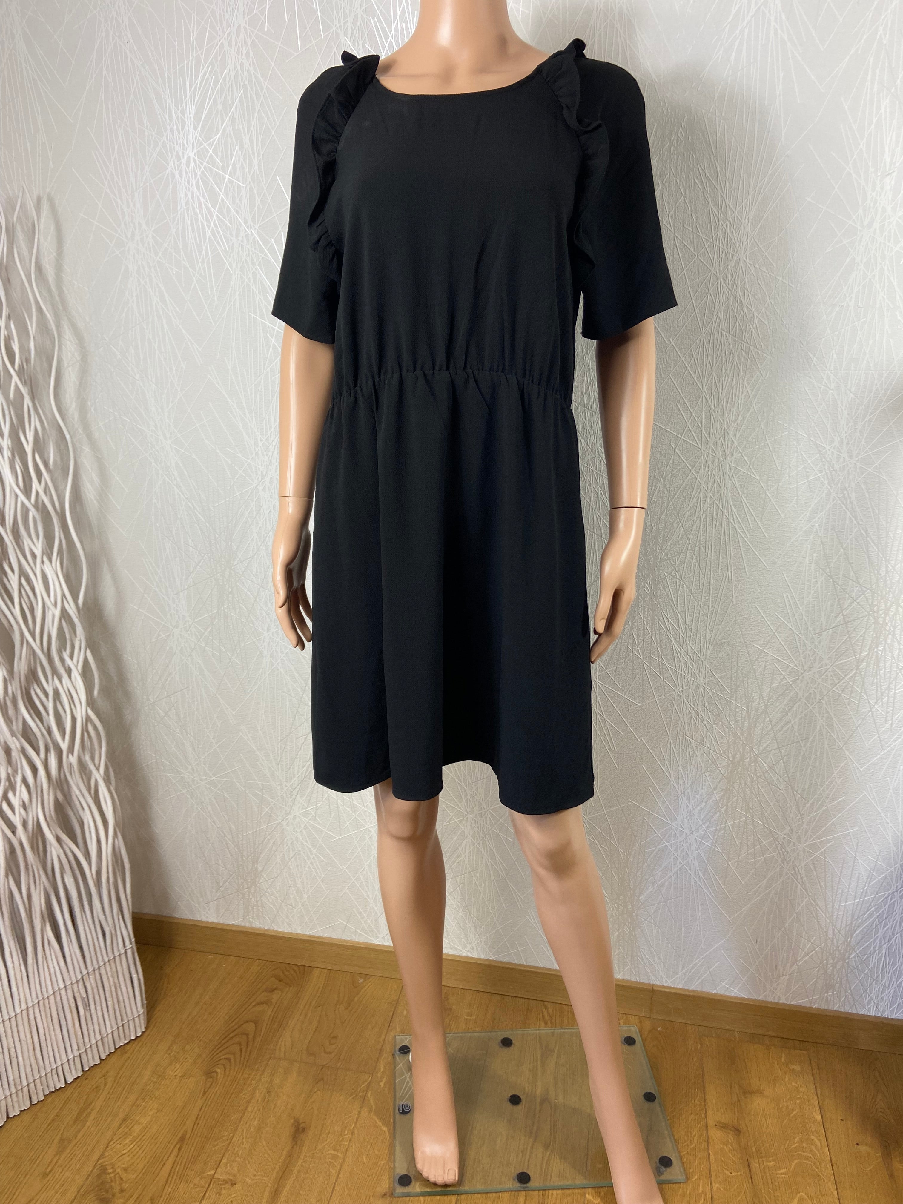 Robe noire à bretelles volants col rond dos nu Andy & Lucy
