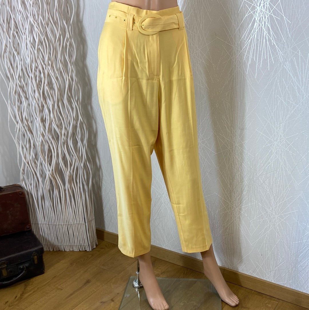 Pantalon femme 7/8 taille haute coupe droite jaune Surkana