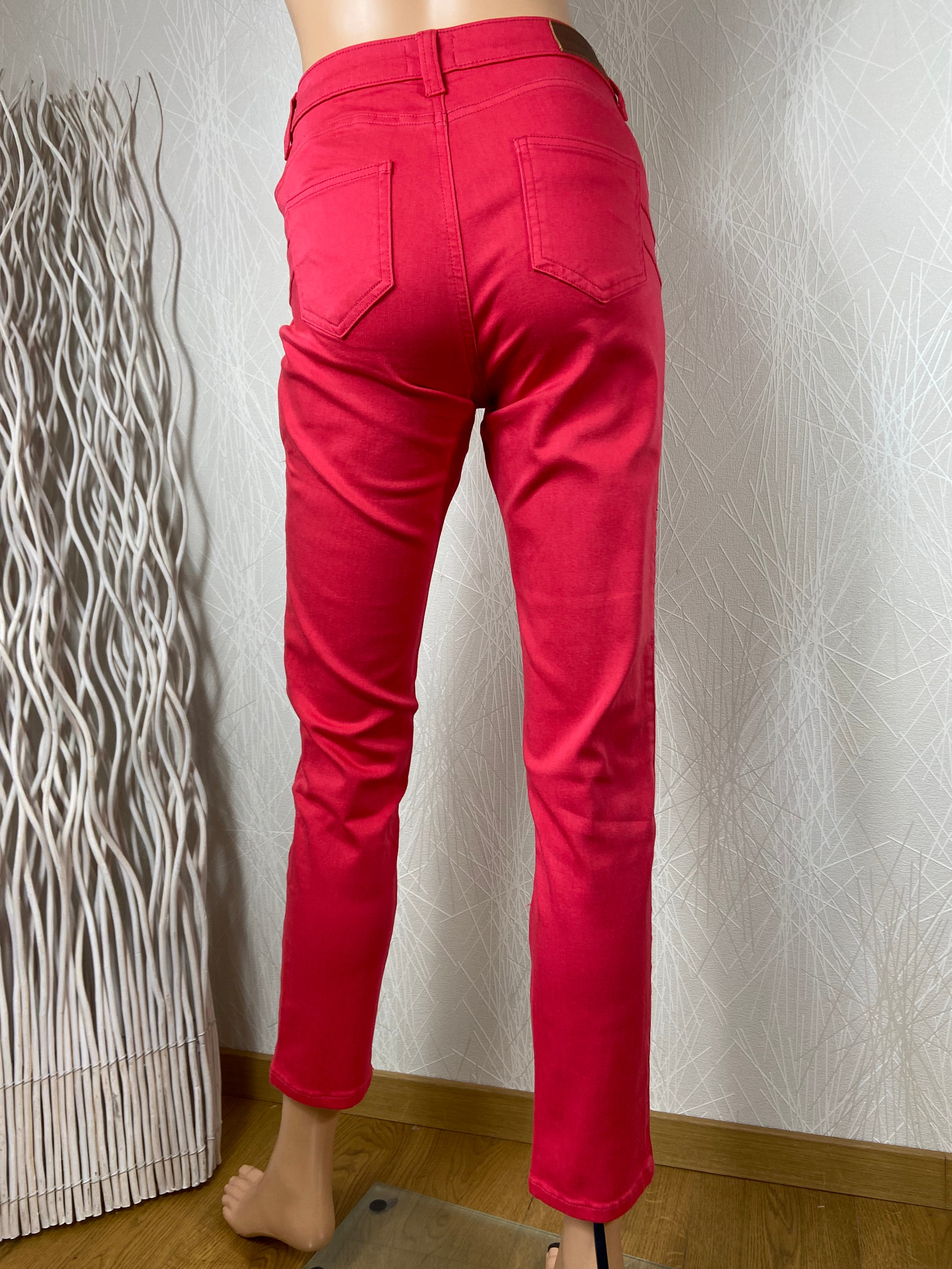 Pantalon rose framboise coupe slim taille mi-haute C'est beau la Vie
