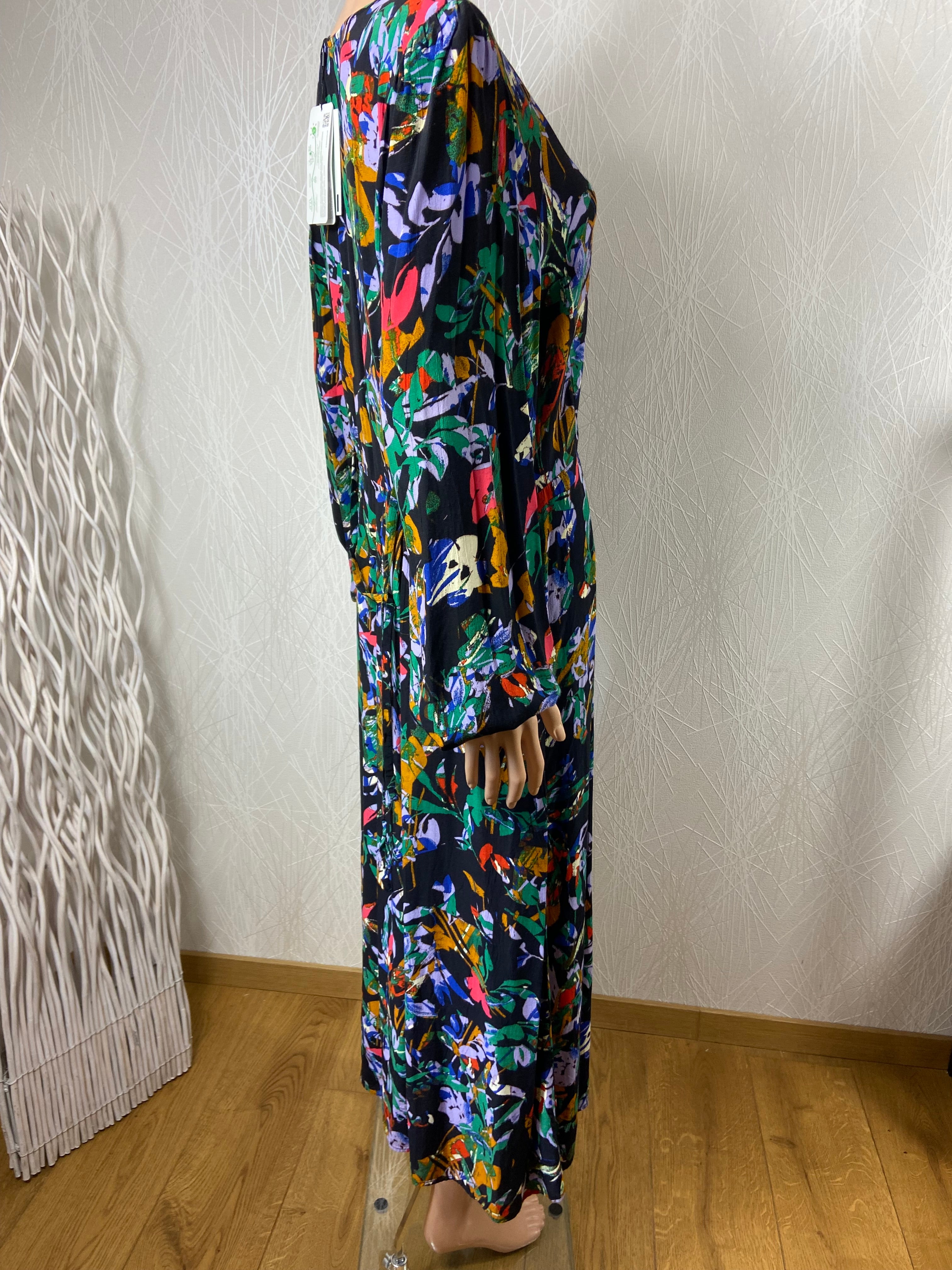 Robe longue cache coeur à motifs fleuris Ihceliva Flower Ichi