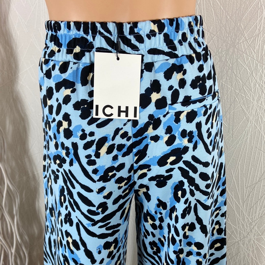 Pantalon femme 3/4 fluide tissu imprimé tigre bleu Ihkate Print Ichi - Offre-Unique