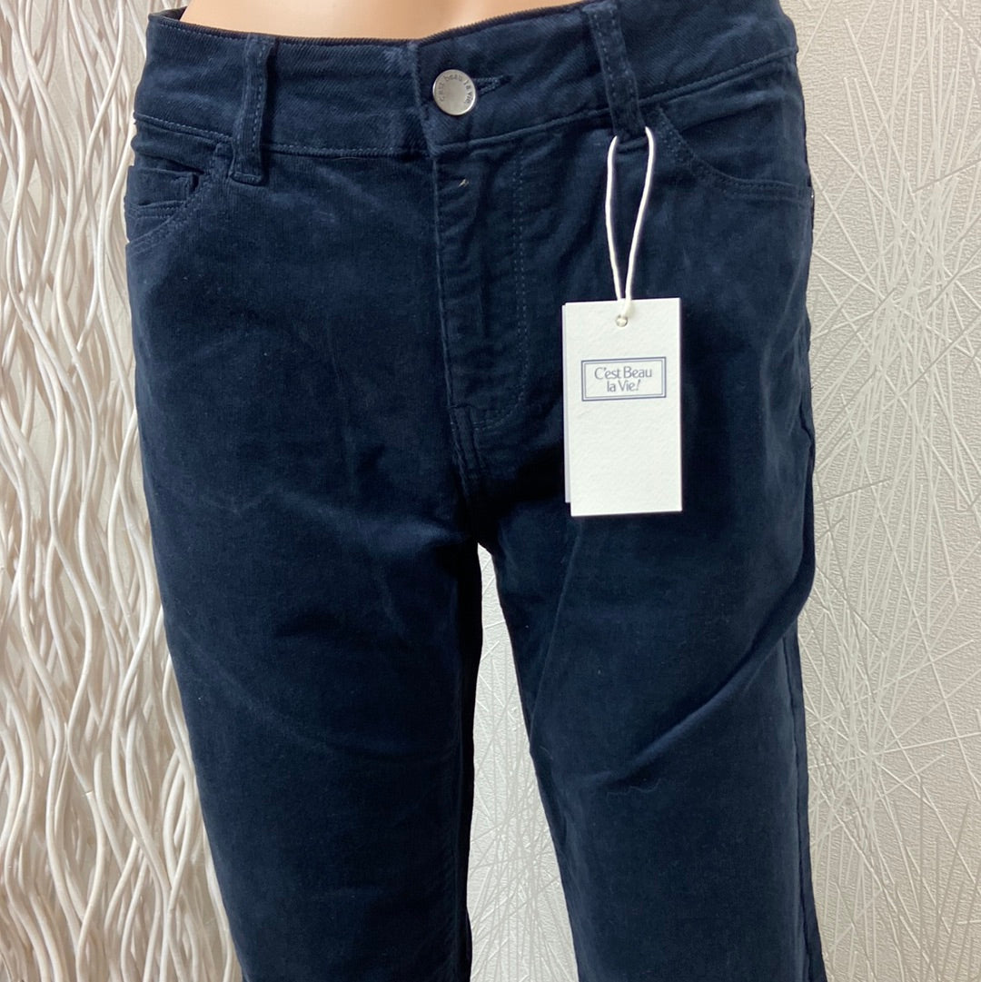 Pantalon velours bleu marine taille haute coupe girlfriend modèle Lucien C’est Beau la Vie