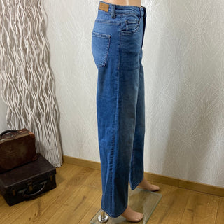 Jeans femme denim bleu légèrement délavé taille normale modèle Ihtwiggy Ichi