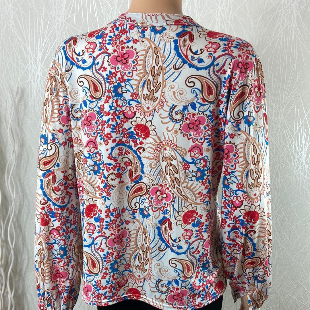 Blouse fluide multicolore col V motifs cachemire jeu de plis Le Singe de Julie