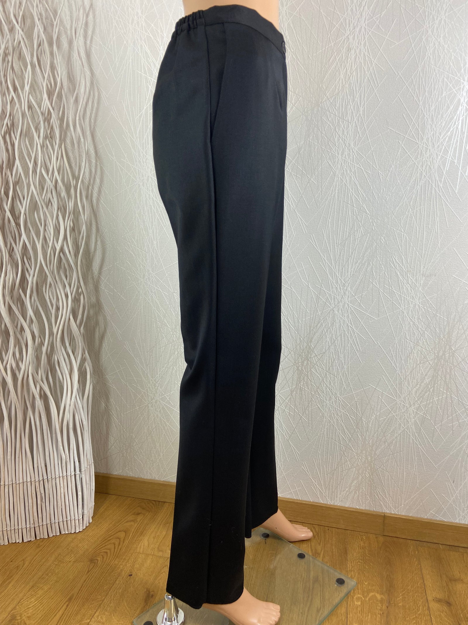 Pantalon noir laine style habillé taille haute fabrication française Gévana