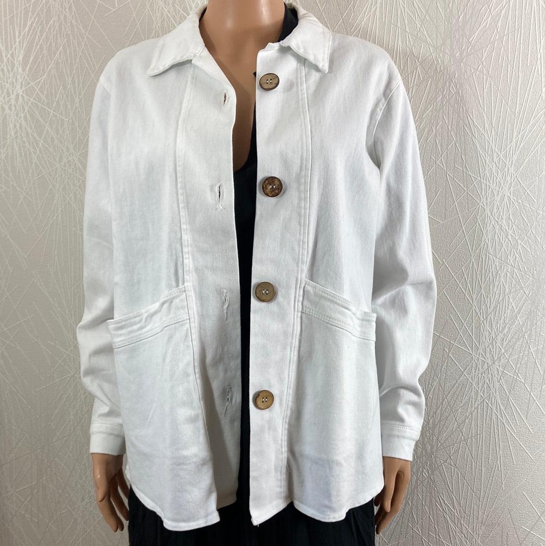 Veste blanche boutonnée en coton coupe ample Les Impatientes - Offre-Unique