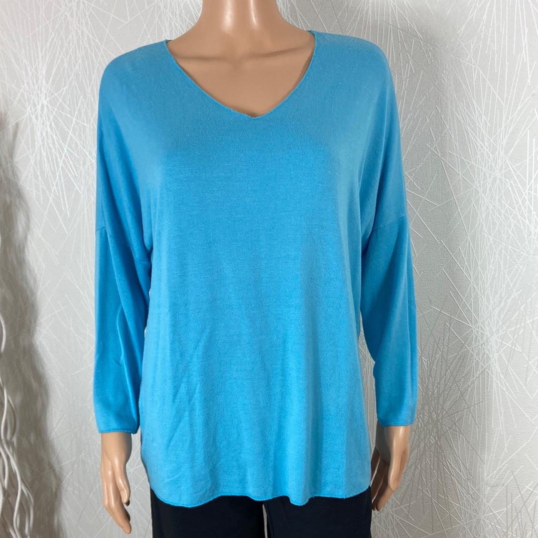 Pull-over bleu ciel col V doux laine angora Made In Italy - Offre-Unique