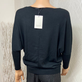 Pull ample noir femme modèle bypimba bat jumper B.Young