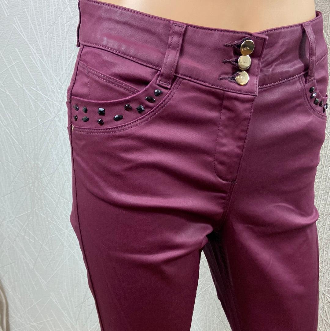 Pantalon enduit taille haute 7/8 ajusté rouge prune avec strass Bréal - Offre-Unique