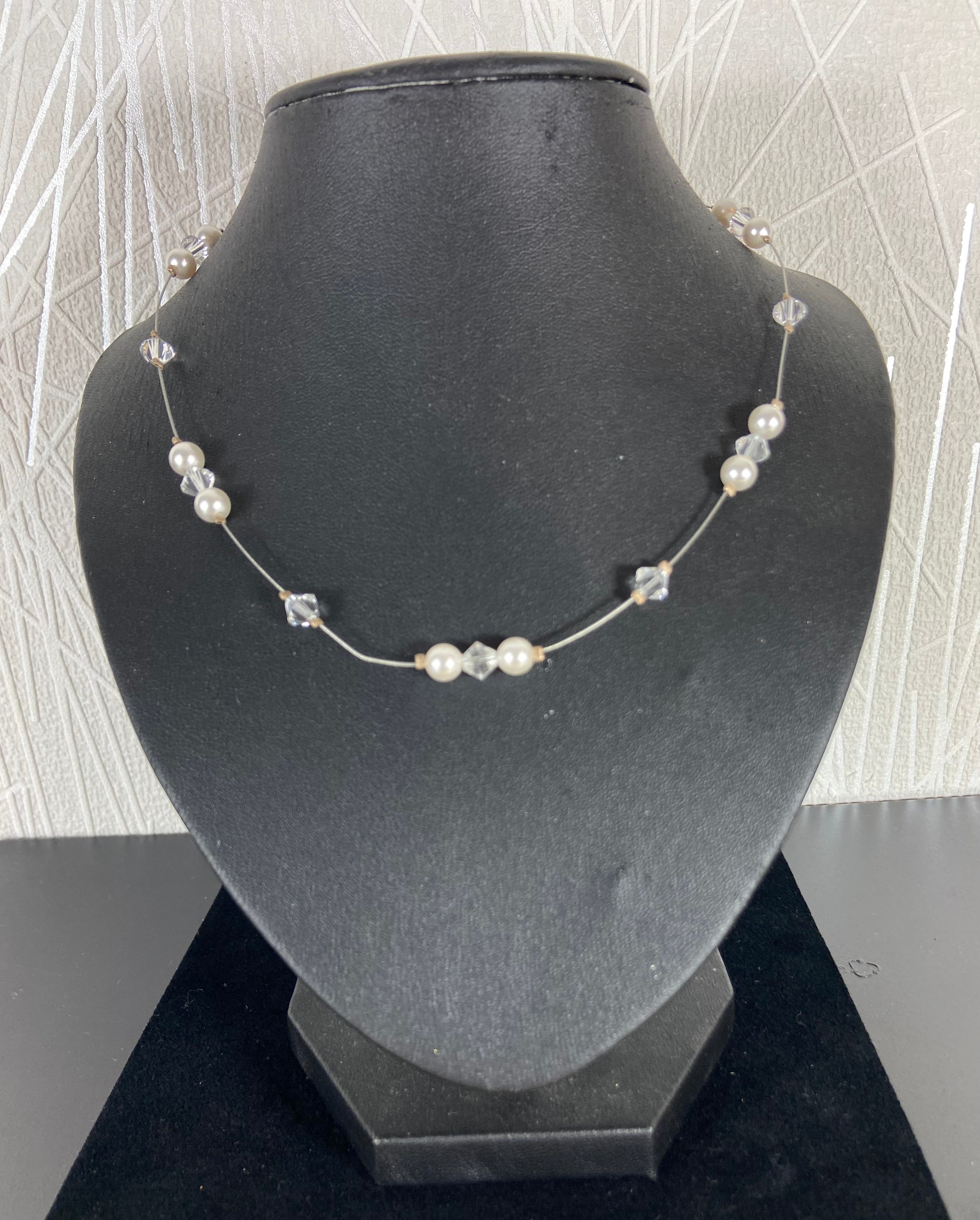 Collier chaine fil perle Couleurs en Coeur femme