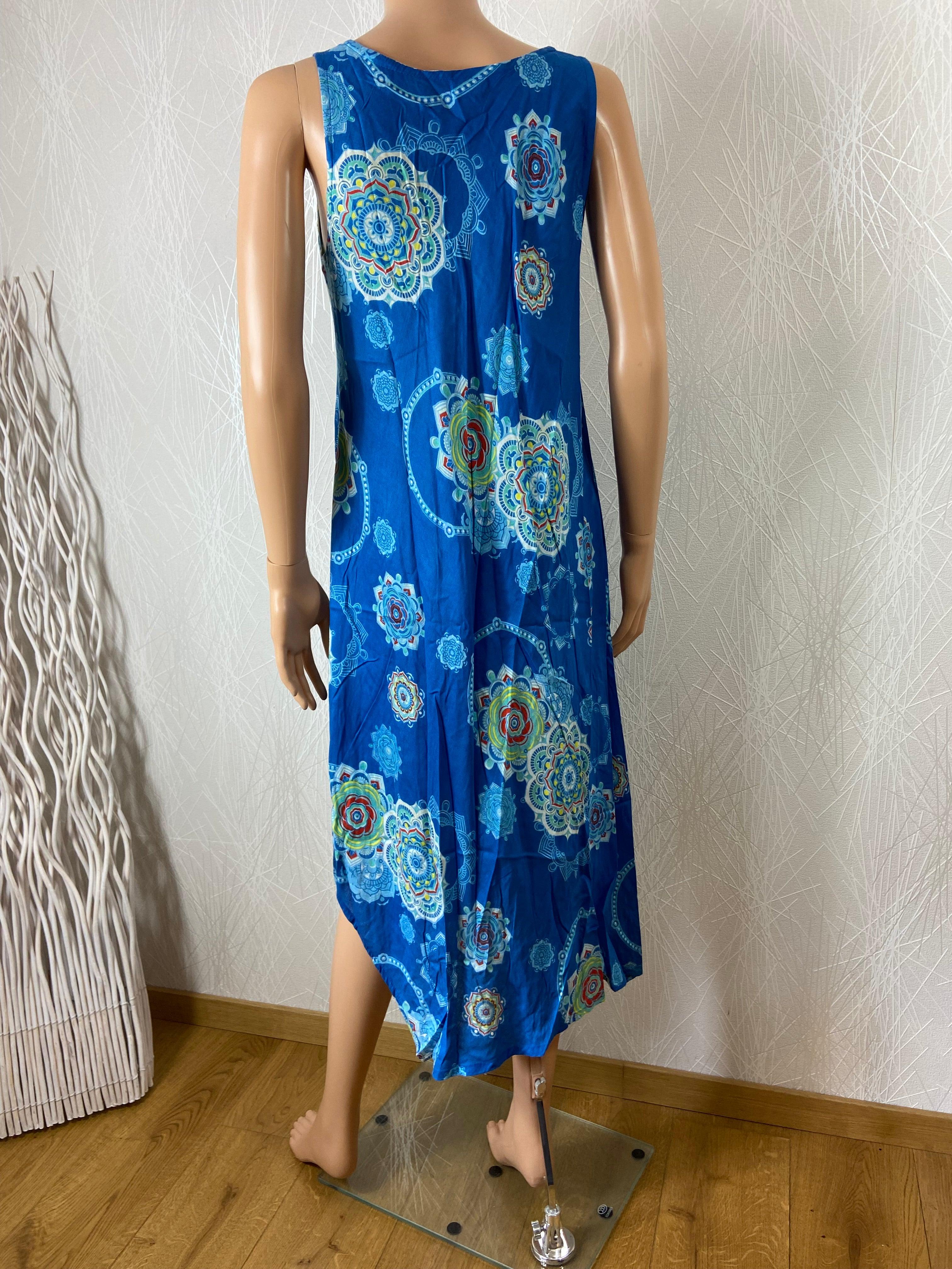 Robe bleue midi asymétrique sans manches motifs multicolore Namaste - Offre-Unique