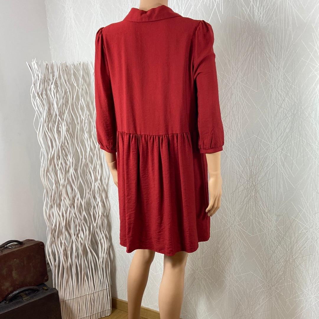 Robe courte rouge brique uni manches 3/4 plis Les Petites Fleurs - Offre-Unique