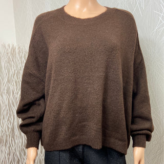 Pull bymarry jumper b.young