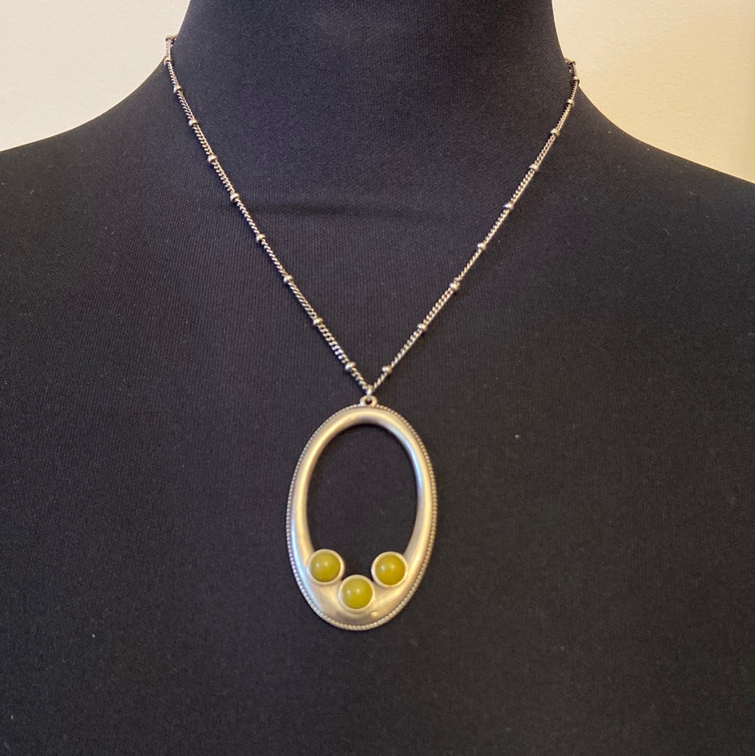 Collier pendentif ovale plaqué argent 3 pierres semi précieuses jaune Shabada