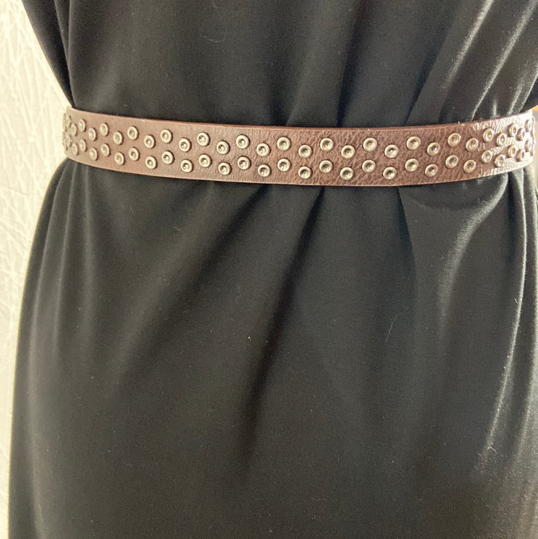 Ceinture marron cuir synthétique avec rivets décoratifs