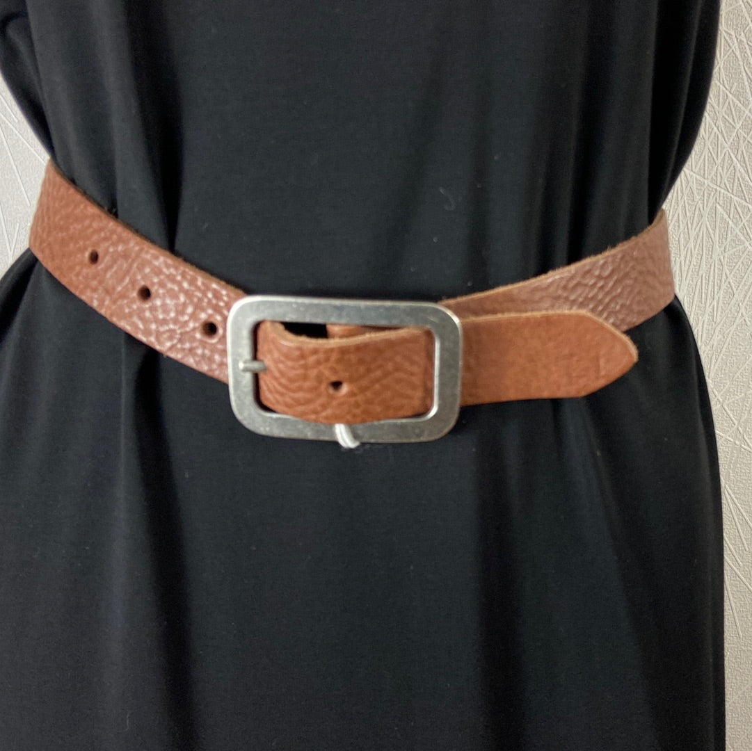 Ceinture cuir marron avec boucle métal