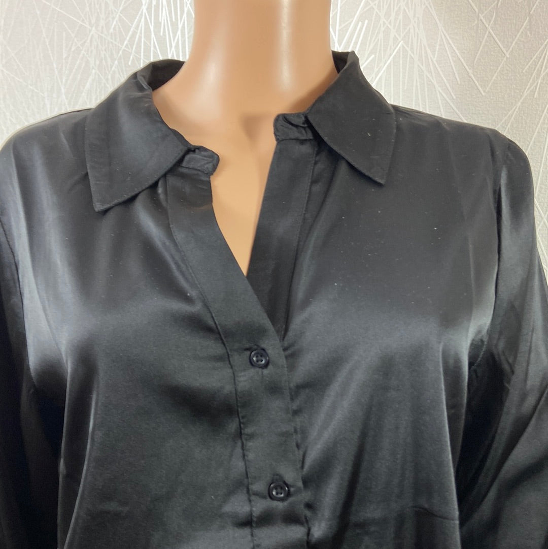 Chemise noire satin femme coupe droite Byhence Shirt b.Young - Offre-Unique