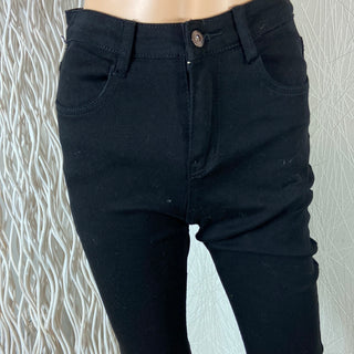 Jeans noir 7/8 taille haute coupe droite ourlet frangé Dorado