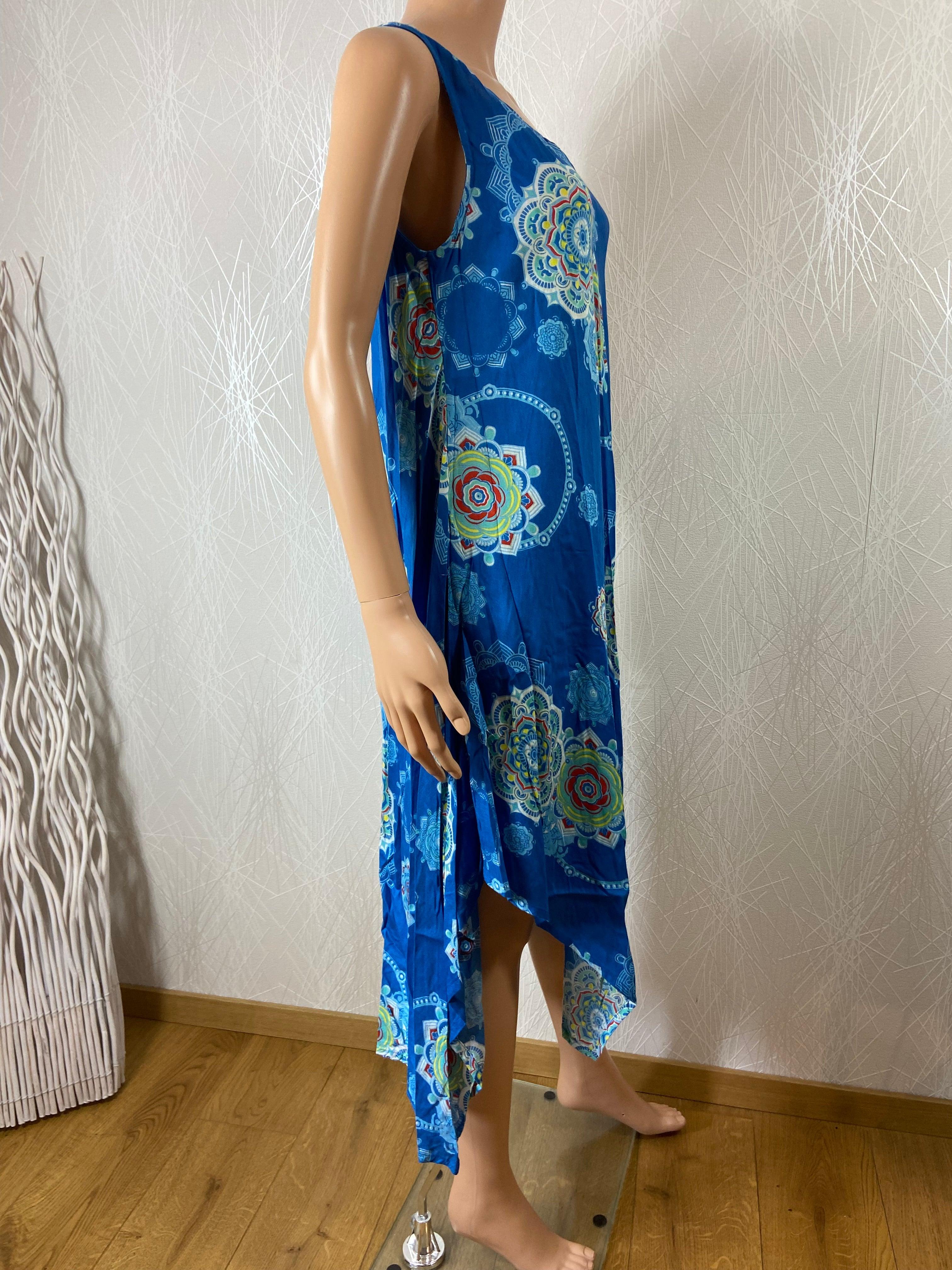 Robe bleue midi asymétrique sans manches motifs multicolore Namaste - Offre-Unique