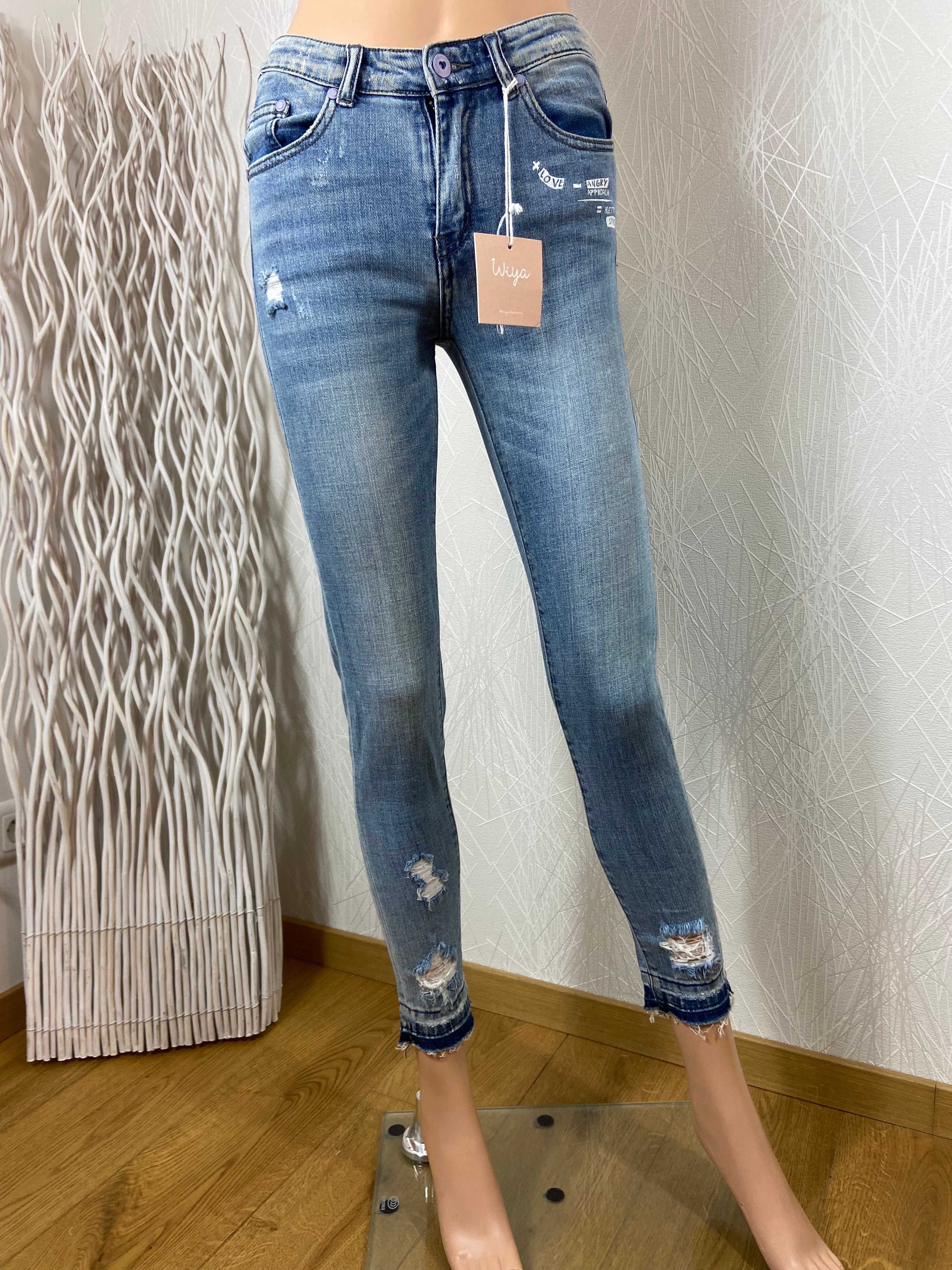 Jeans skinny fit modèle Charlotte Wiya