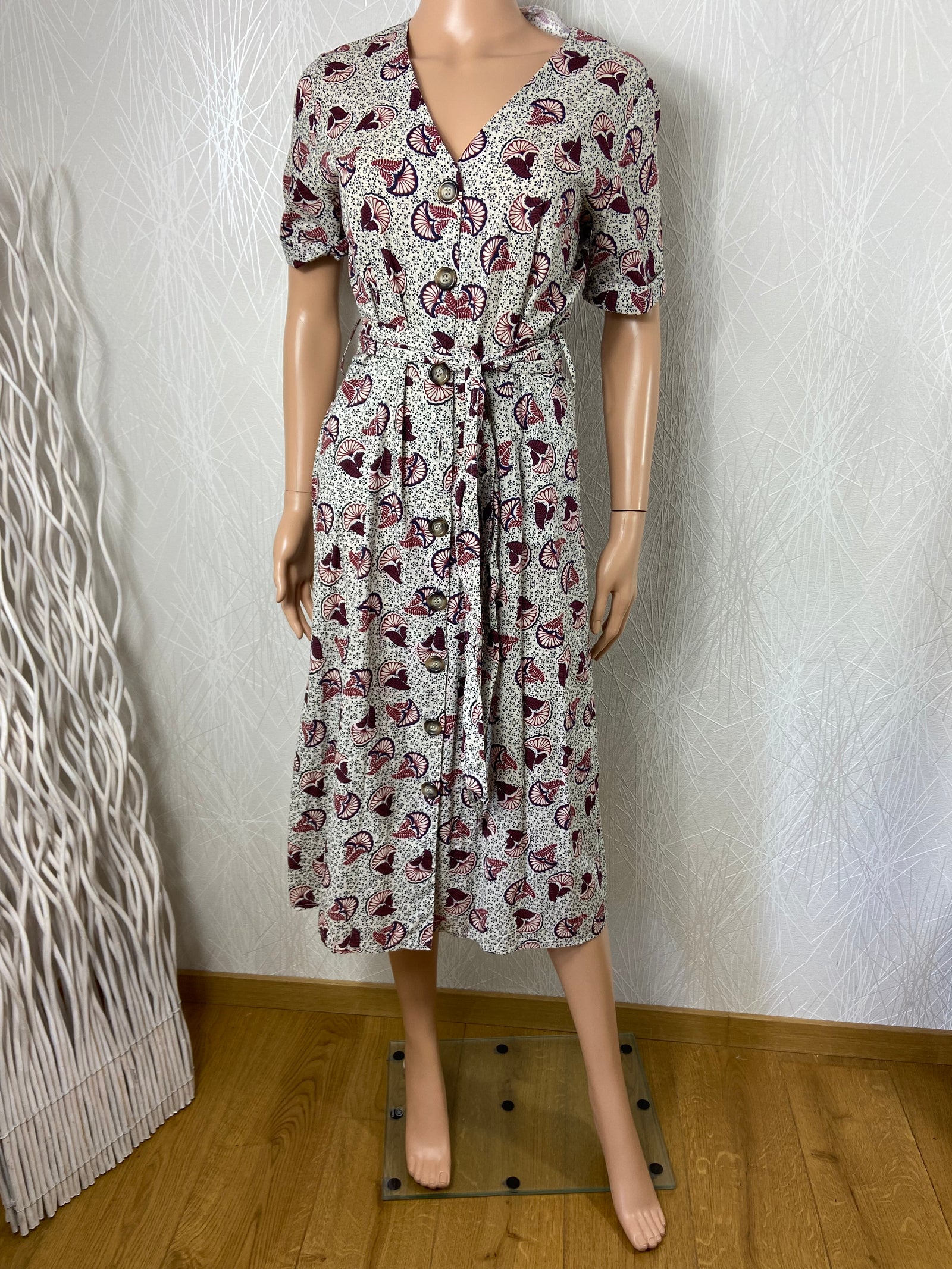 Paris Destockage Vetement Moins Euro VÊTEMENTS SANDRO MAJE CLAUDIE PIERLOT ACCEPTATION DES COMMANDES GROUPE SMCP