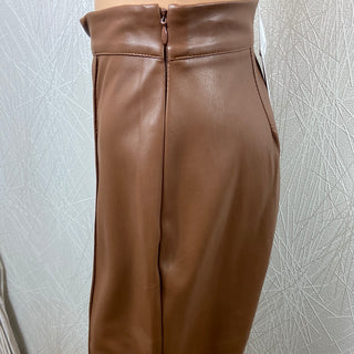 Pantalon femme en cuir synthétique marron taille haute coupe ample Kaos