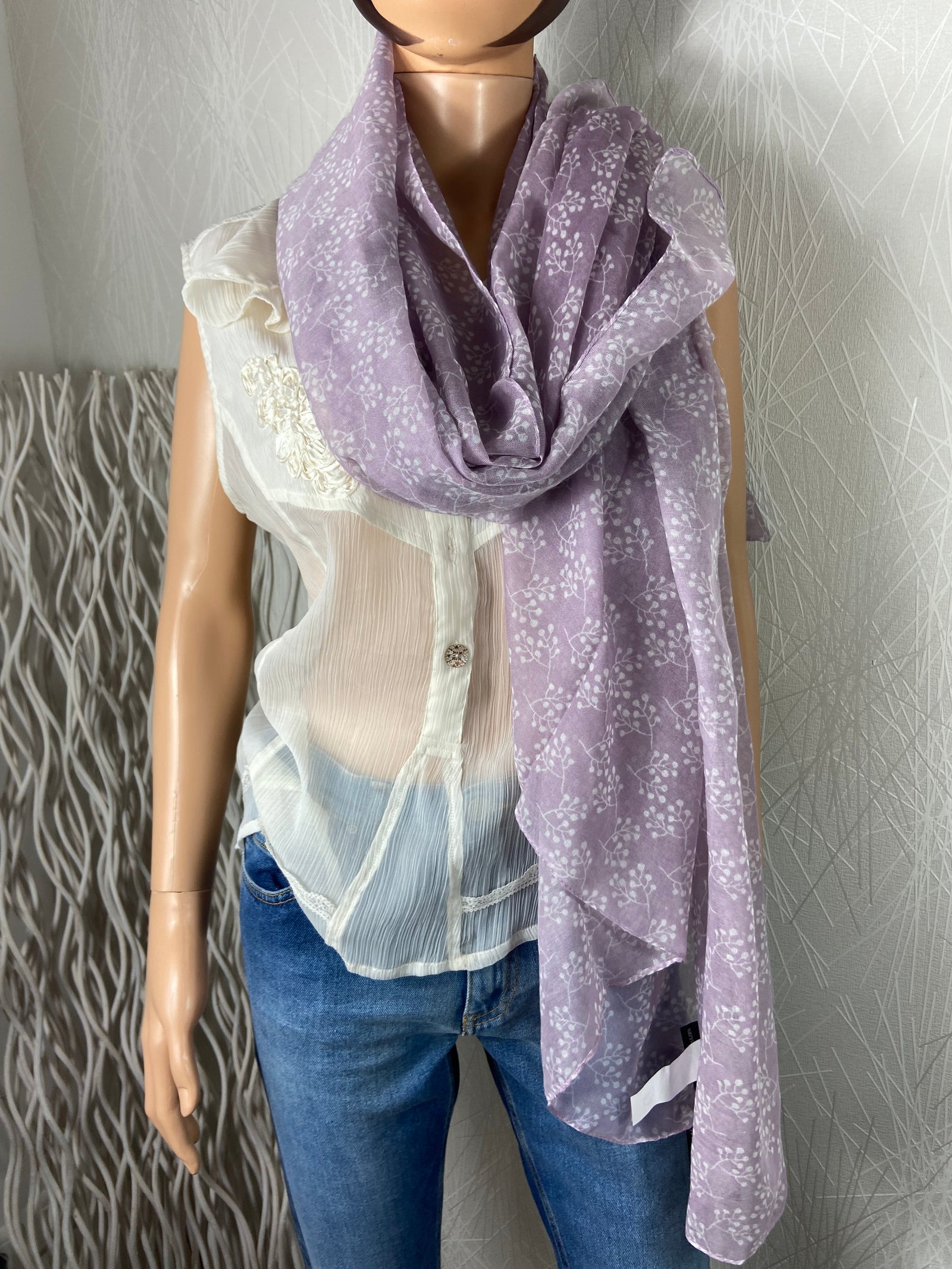 Echarpe mauve motif beige Derrière La Porte