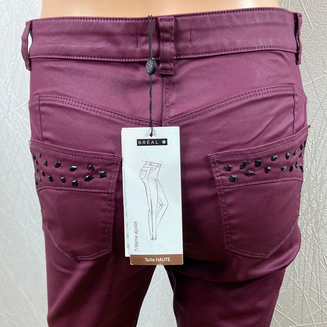 Pantalon enduit taille haute 7/8 ajusté rouge prune avec strass Bréal - Offre-Unique