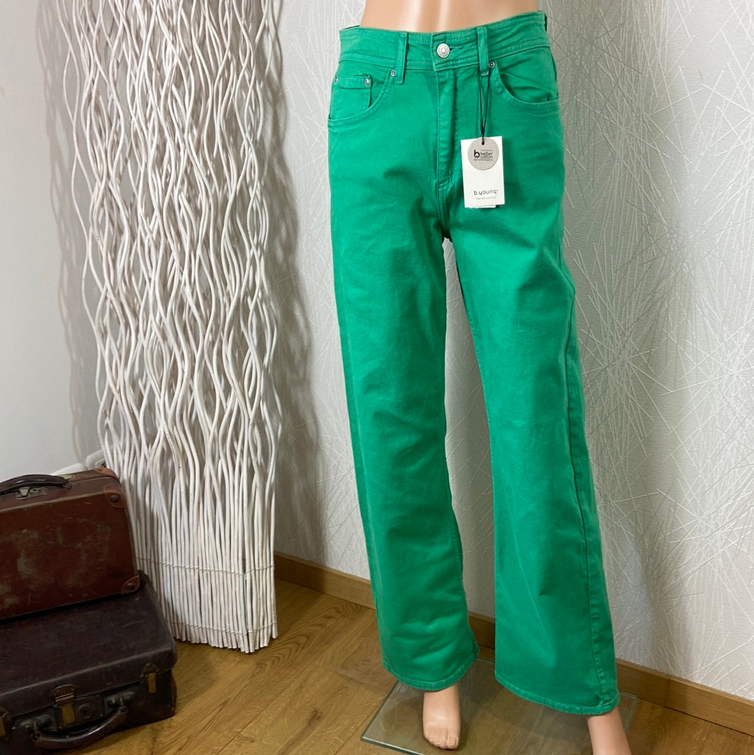 Pantalon coton couleur taille haute coupe regular ample Bykato Bylydia Wide Jeans B.Young