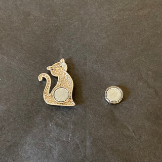 Broche bijoux aimantée forme de chat avec strass brillants