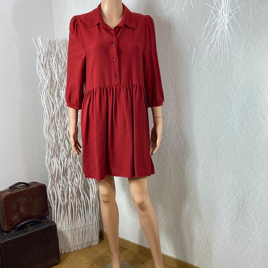 Robe courte rouge brique uni manches 3/4 plis Les Petites Fleurs - Offre-Unique