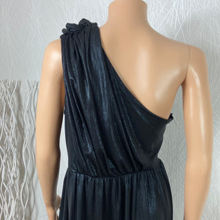 Robe cocktail noire longue tissu satin Jus de Pom