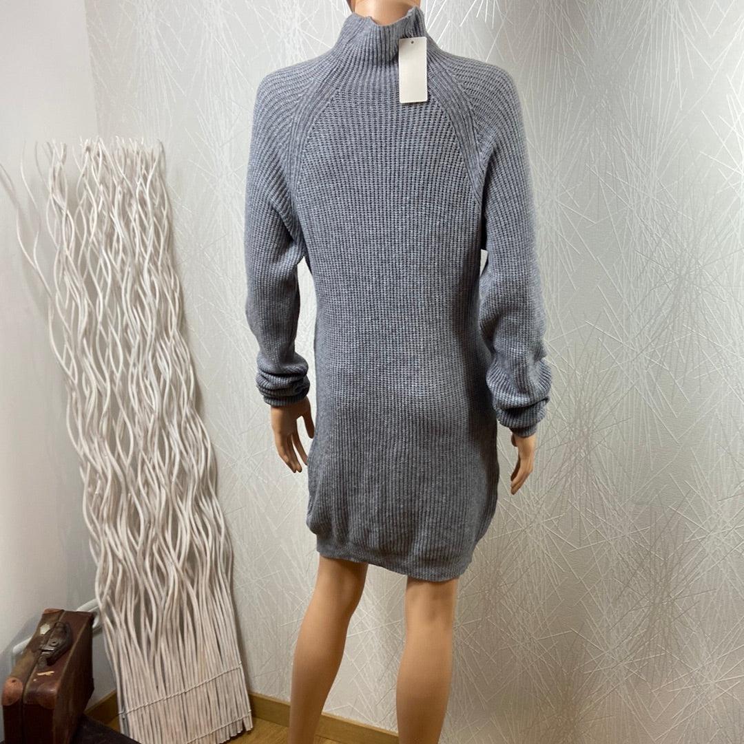 Robe pull chaude en tricot gris col roulé Made In Italy - Offre-Unique