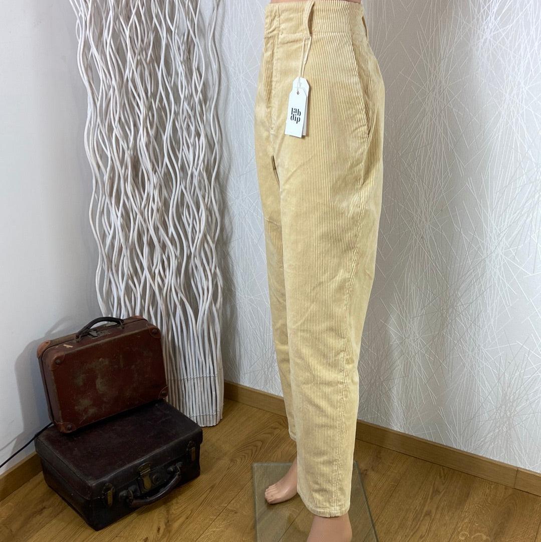 Pantalon coton beige velours côtelé taille haute jambe droite modèle Jules Lab Dip - Offre-Unique