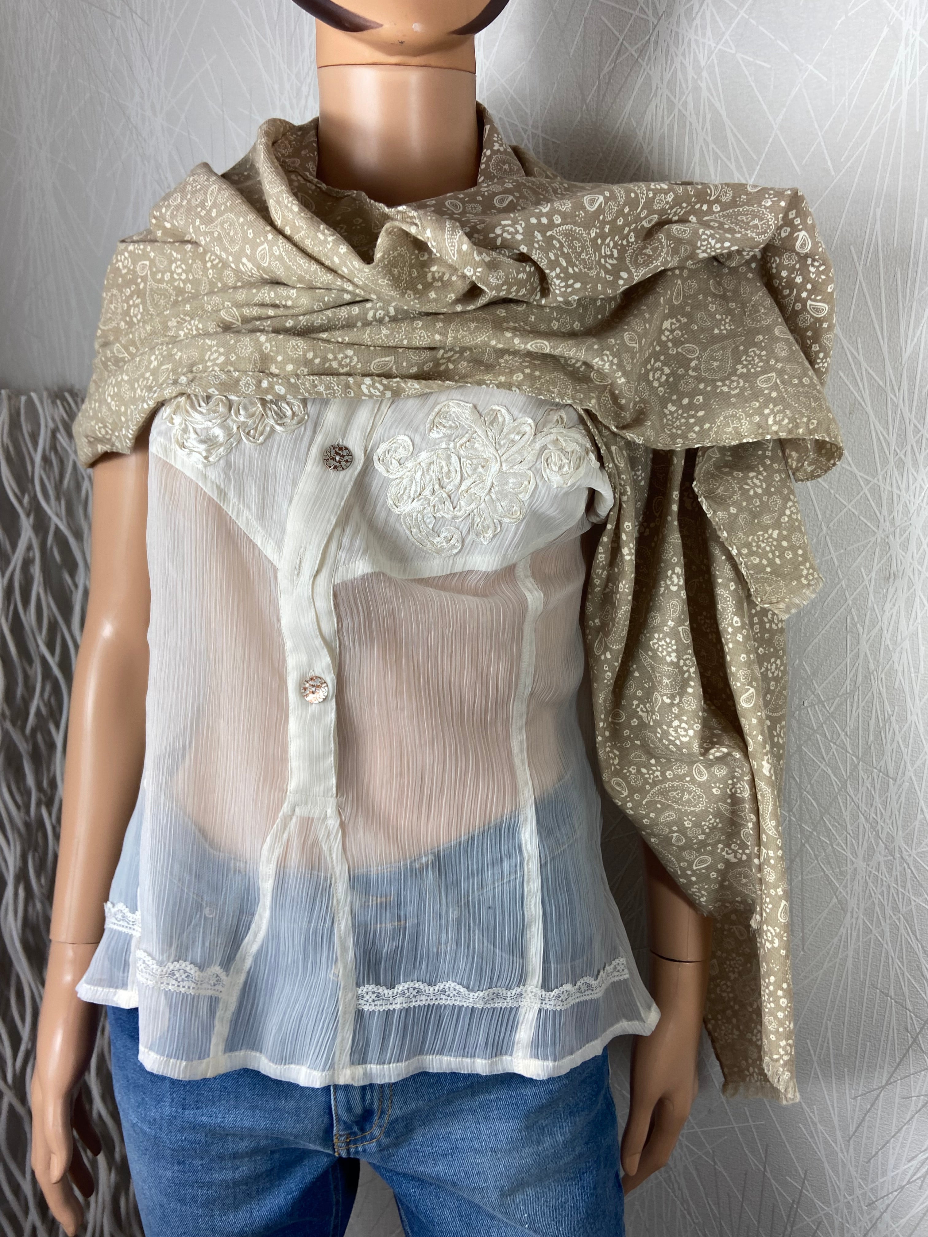 Foulard beige motif cachemire VL Collection