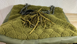 Sac à main kaki en laine bouillie avec chainette Alpini